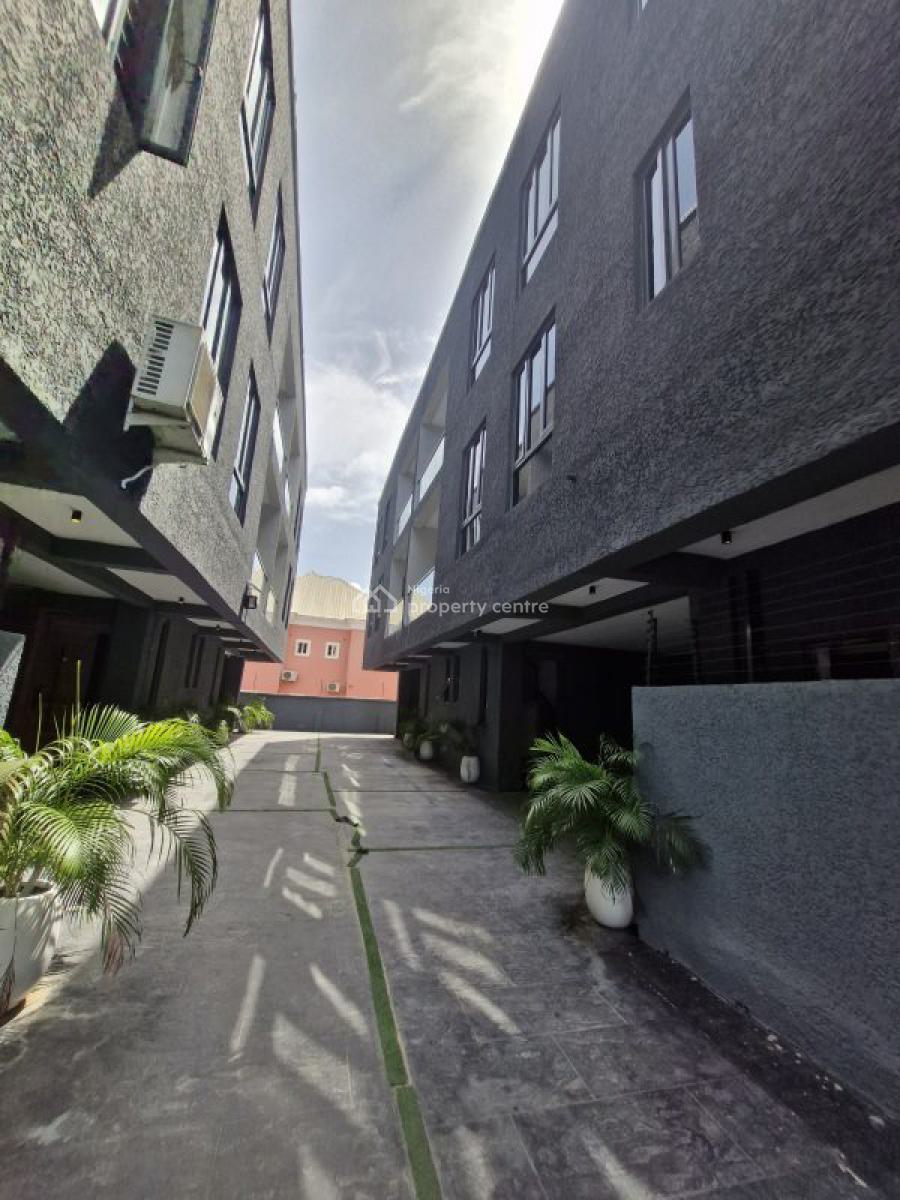4 Bedroom Terrace Duplex with Bq, Lekki Phase 1, Lekki, Lagos, Terraced Duplex for Sale