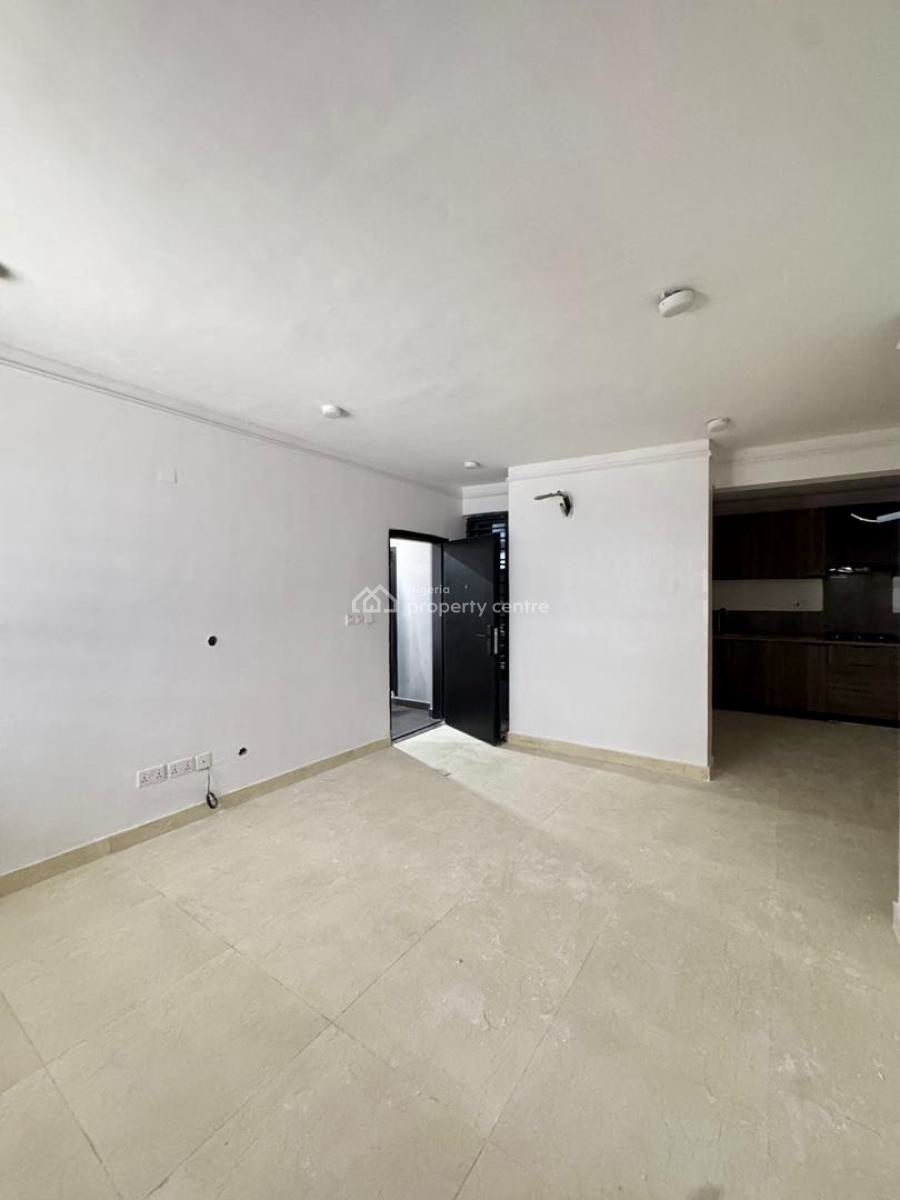 Modern 2-bedroom Serviced Apartment with Dedicated Parking, Osapa, Lekki, Lagos, Flat / Apartment for Sale