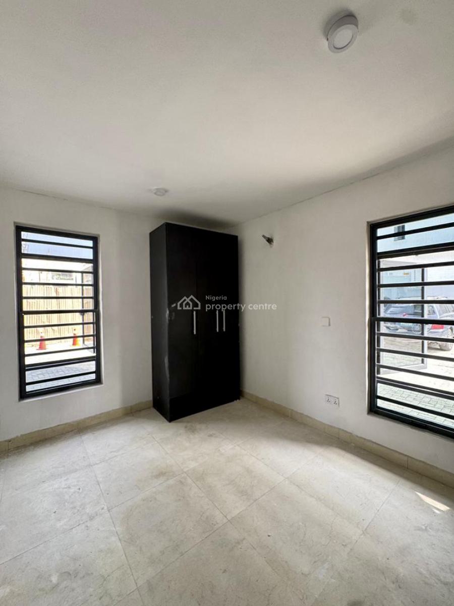 Modern 2-bedroom Serviced Apartment with Dedicated Parking, Osapa, Lekki, Lagos, Flat / Apartment for Sale