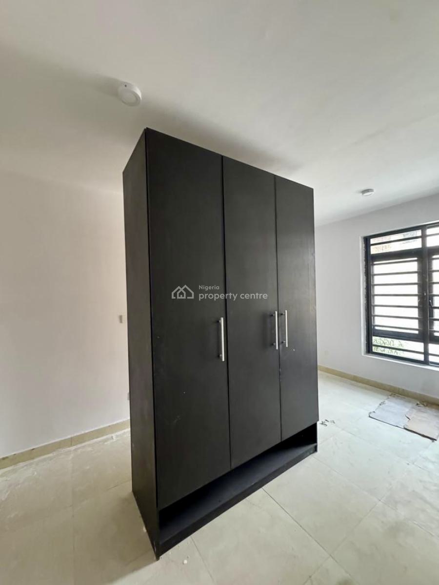 Modern 2-bedroom Serviced Apartment with Dedicated Parking, Osapa, Lekki, Lagos, Flat / Apartment for Sale