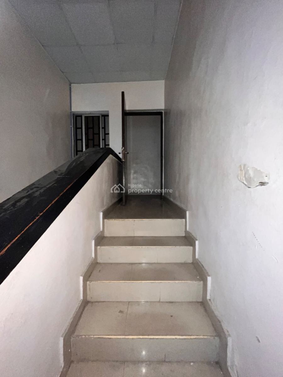 5-bedroom Detached Property with 2 Bq for Commercial Use, Lekki Phase 1, Lekki, Lagos, Detached Duplex for Rent