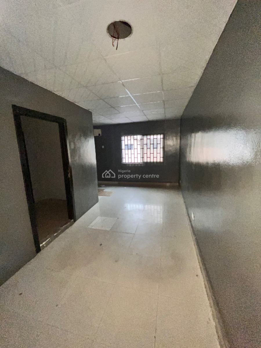 5-bedroom Detached Property with 2 Bq for Commercial Use, Lekki Phase 1, Lekki, Lagos, Detached Duplex for Rent