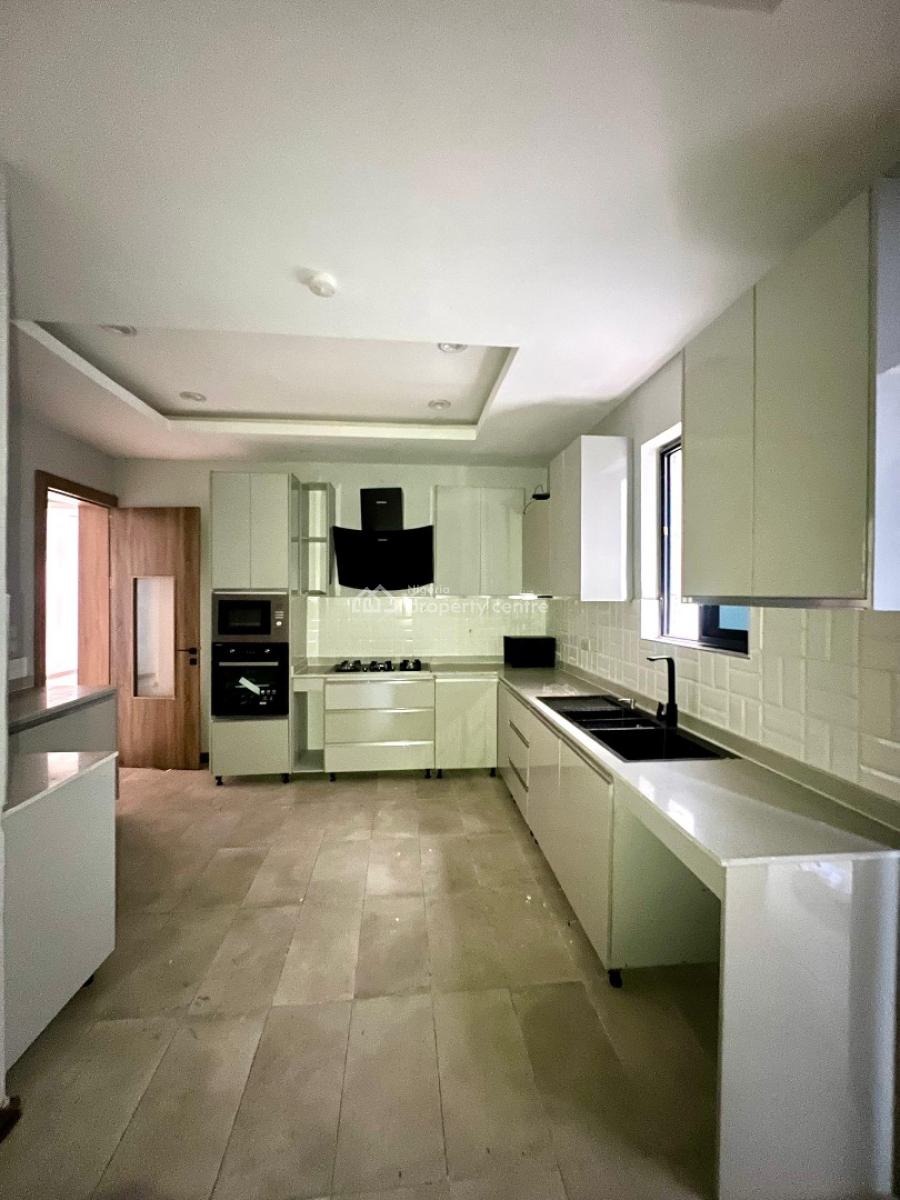 Well Built 4 Bedroom Maisonette with a Pool and a Gym, Lekki Phase 1, Lekki, Lagos, House for Sale