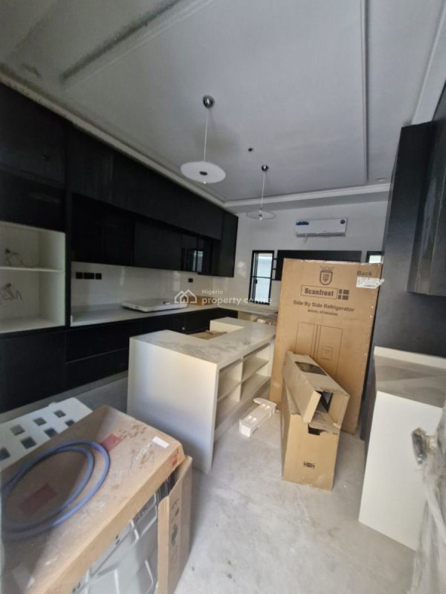 4 Bedroom Fully Detach with Pool & Cinema, Lekki Phase 1, Lekki, Lagos, Detached Duplex for Sale