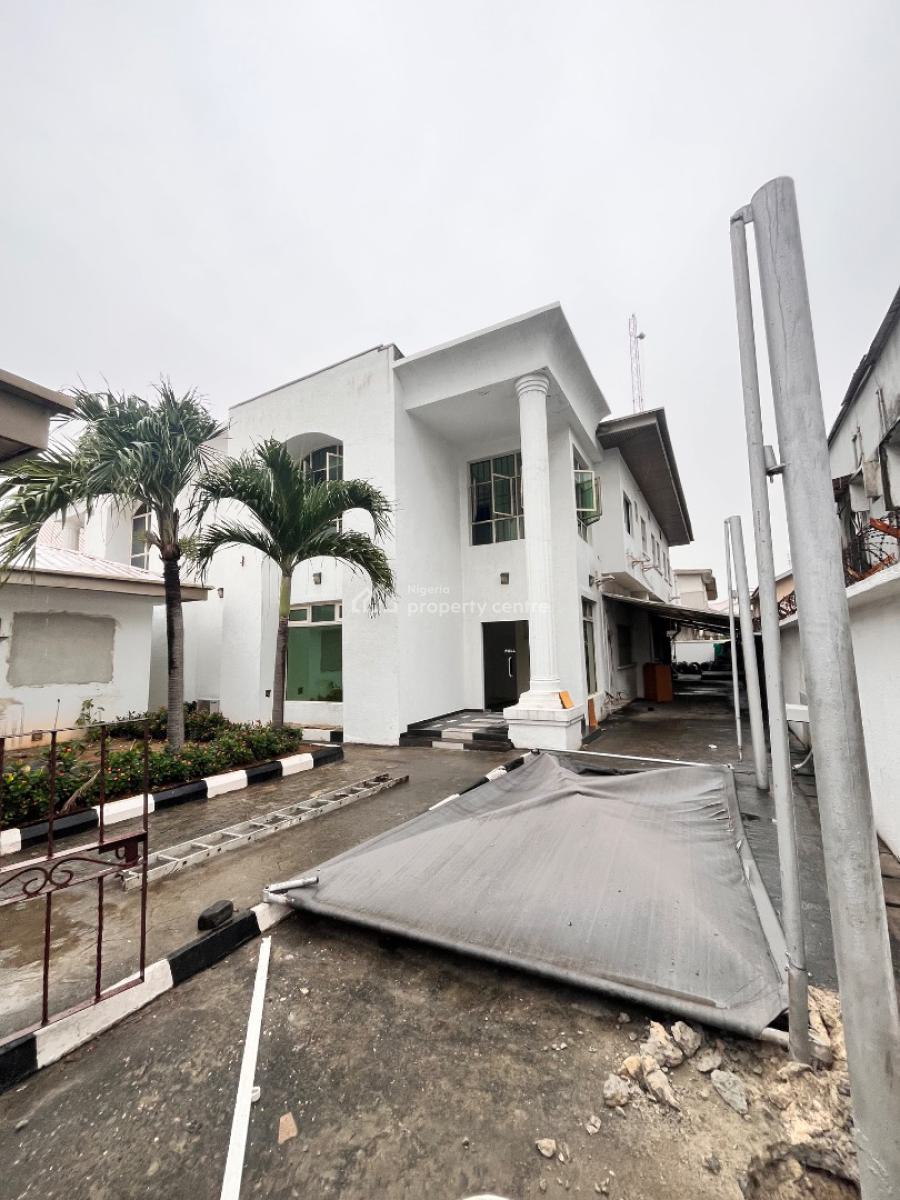 Semi-detached Commercial Property with Open Space & 2 Bq (long Lease), Lekki Phase 1, Lekki, Lagos, Semi-detached Duplex for Rent