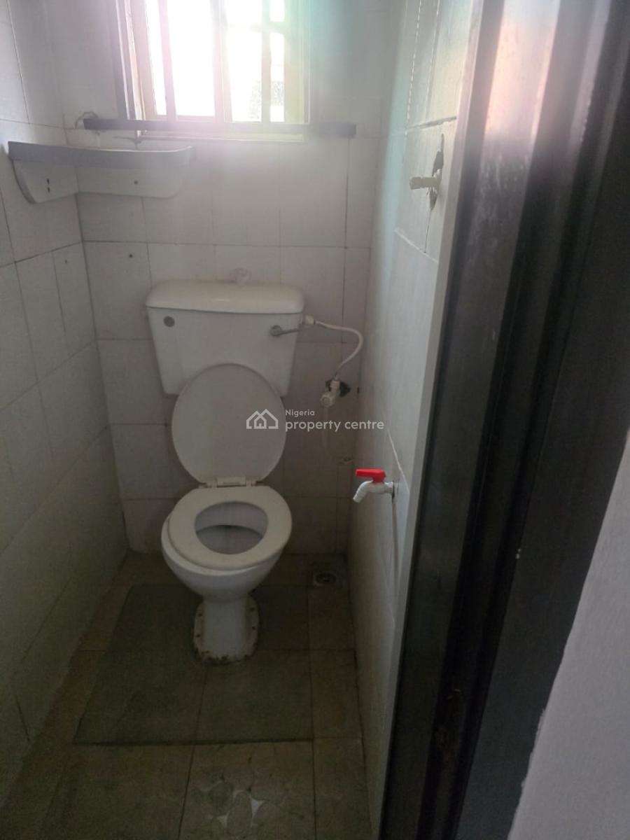 2-bedroom Apartment, Off Freedom Way, Lekki Phase 1, Lekki, Lagos, Flat / Apartment for Rent