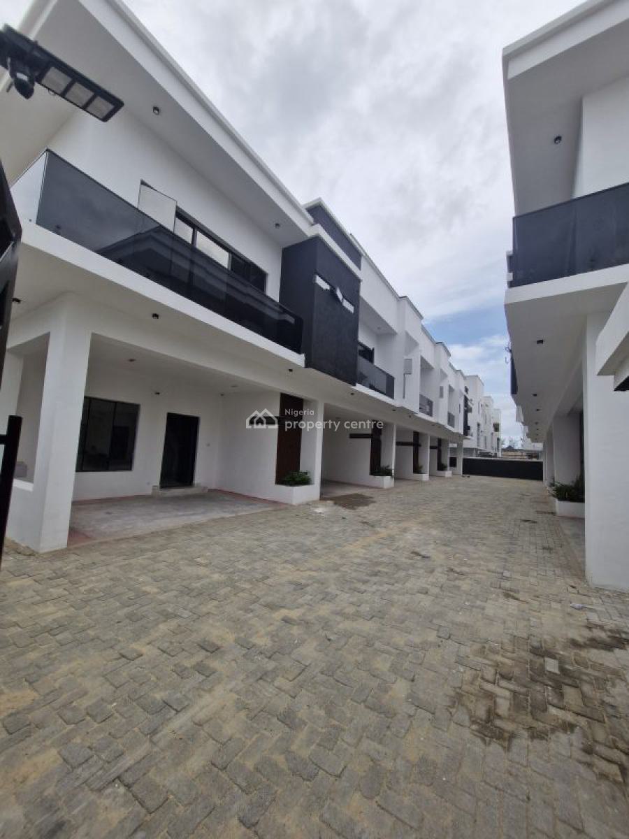 Spacious 3 Bedroom Terrace with Bq, Lekki, Lagos, Terraced Duplex for Sale