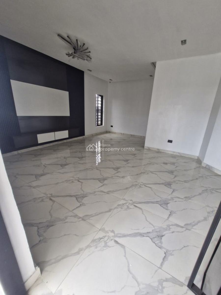 Spacious 3 Bedroom Terrace with Bq, Lekki, Lagos, Terraced Duplex for Sale