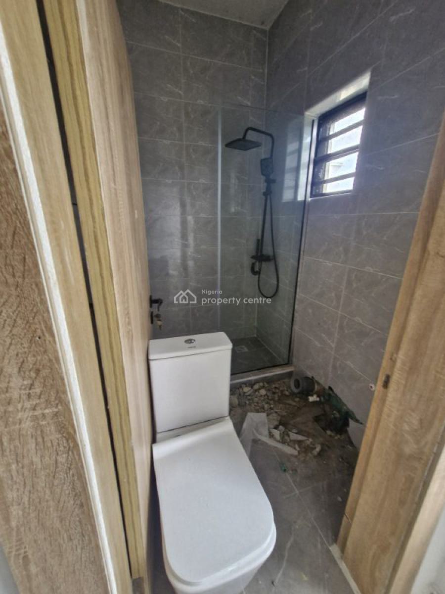 Spacious 3 Bedroom Terrace with Bq, Lekki, Lagos, Terraced Duplex for Sale