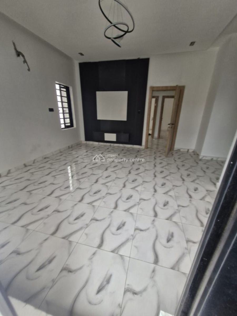Spacious 3 Bedroom Terrace with Bq, Lekki, Lagos, Terraced Duplex for Sale