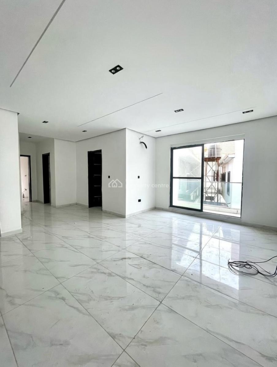 Luxury 1 Bedroom Apartment, Ologolo, Lekki, Lagos, Block of Flats for Sale