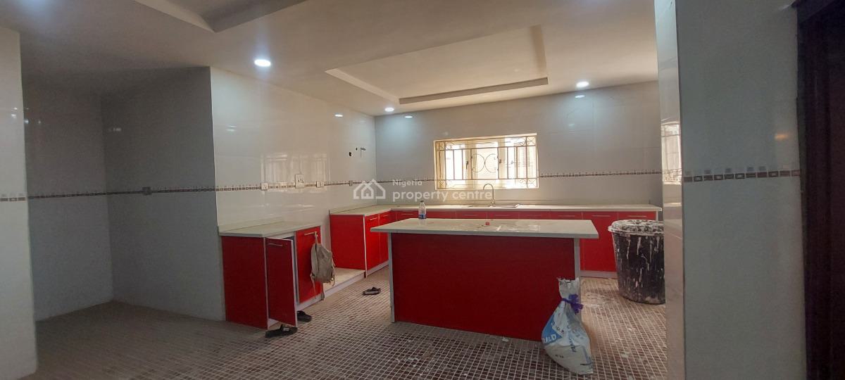 Luxury 5 Bedroom Detached Duplex with Bq, Estate, Guzape District, Abuja, Detached Duplex for Rent