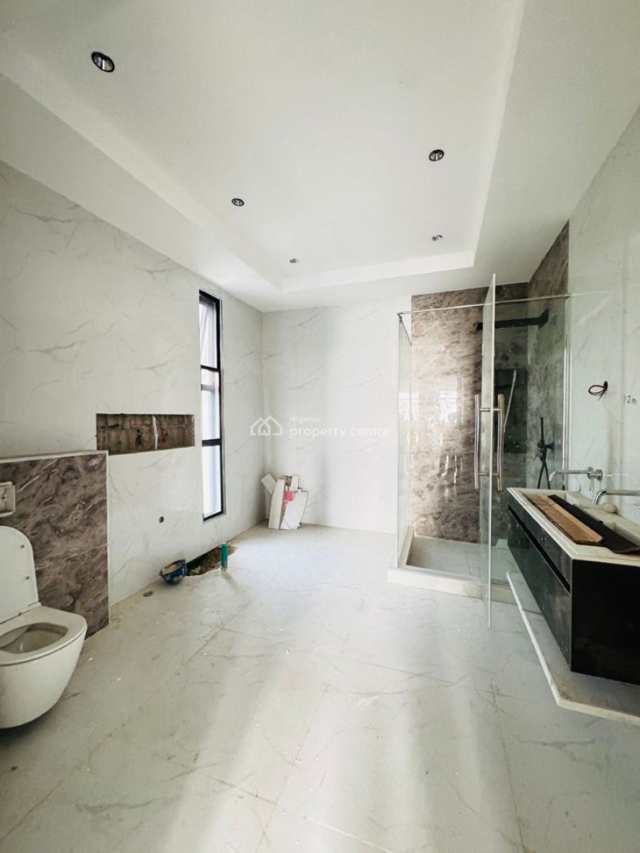 Newly Built Luxury 4 Bedrooms Maisonette on The 5th Floor with Bq, Ele, Banana Island Road Ikoyi, Ikoyi, Lagos, Block of Flats for Sale