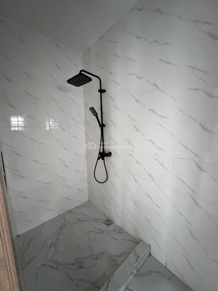 Newly Built 3 Bedroom Apartment, Blenco, Sangotedo, Ajah, Lagos, Flat / Apartment for Rent