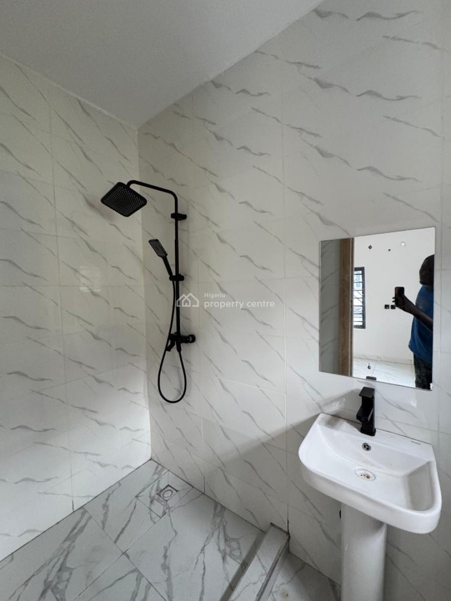 Newly Built 3 Bedroom Apartment, Blenco, Sangotedo, Ajah, Lagos, Flat / Apartment for Rent