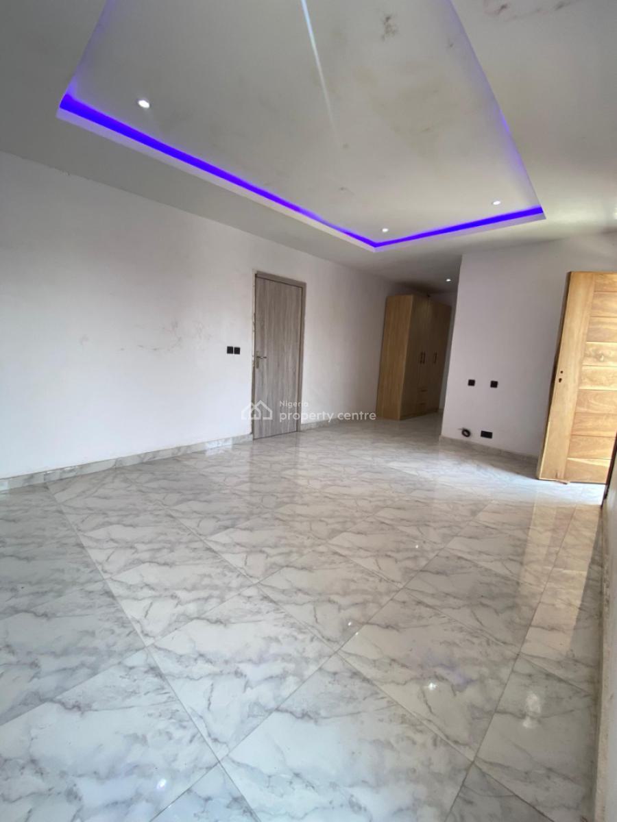 3-bed Terrace Duplex ⁃ 15mins Drive to Eko Hotel, 5mins Walk to Beach, Abraham Adesanya Road, Ogombo, Ajah, Lagos, Terraced Duplex for Sale