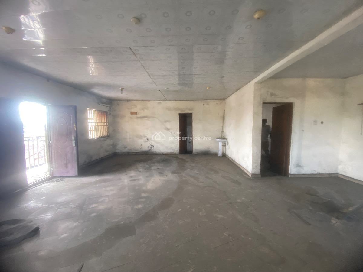 Well Located Office Space, No. 2 Worukwo Street, Oroworukwo, Port Harcourt, Rivers, Office Space for Rent