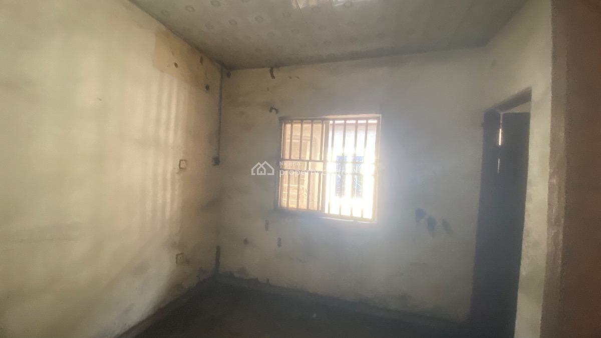 Well Located Office Space, No. 2 Worukwo Street, Oroworukwo, Port Harcourt, Rivers, Office Space for Rent