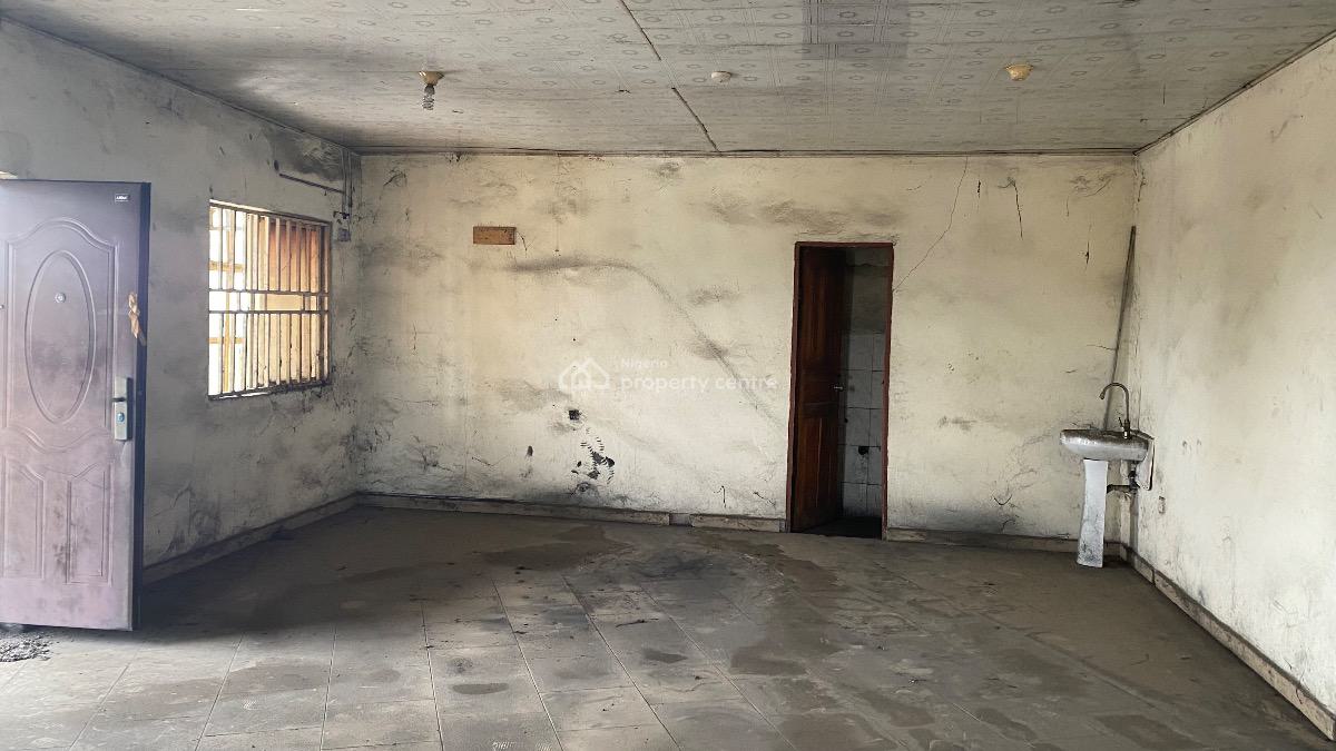 Well Located Office Space, No. 2 Worukwo Street, Oroworukwo, Port Harcourt, Rivers, Office Space for Rent