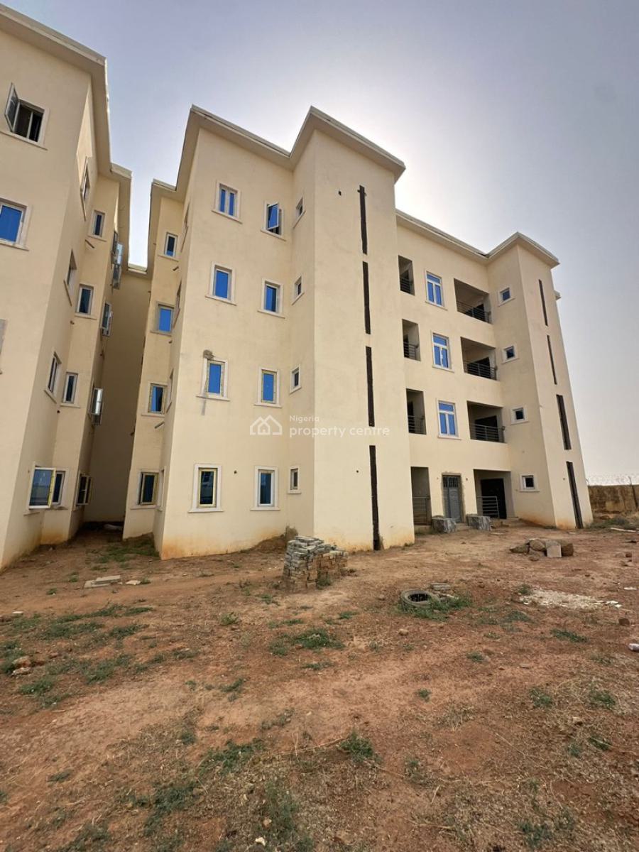 Luxurious 3 Bedroom Spacious Apartment ,ground Floor, Jahi, Abuja, Flat / Apartment for Sale