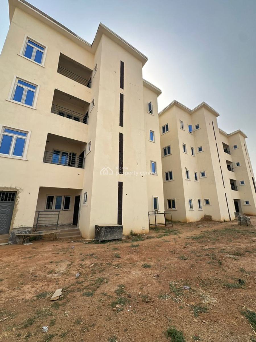 Luxurious 3 Bedroom Spacious Apartment ,ground Floor, Jahi, Abuja, Flat / Apartment for Sale