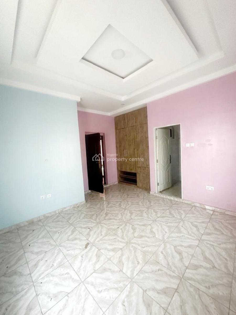 Relatively New and Well Maintained 3 Bedroom in an Estate, Gbagada, Lagos, Flat / Apartment for Rent