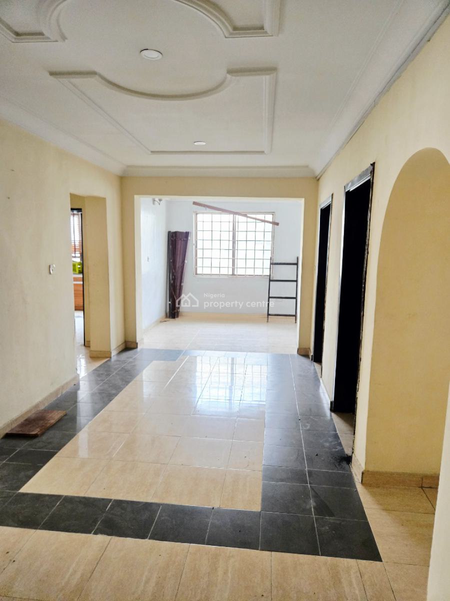 Massive 6 Bedroom Detached, Lekki Phase 1, Lekki, Lagos, Office Space for Rent