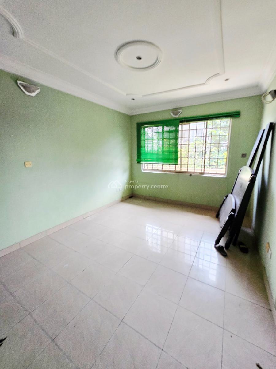 Massive 6 Bedroom Detached, Lekki Phase 1, Lekki, Lagos, Office Space for Rent