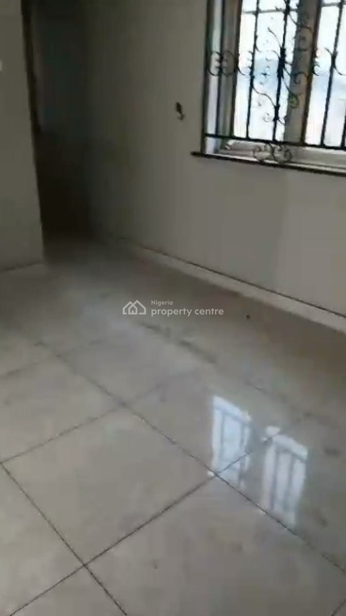 Lovely 2 Bedroom Apartment (upstairs), Off Dopemu Road, Dopemu, Agege, Lagos, Flat / Apartment for Rent