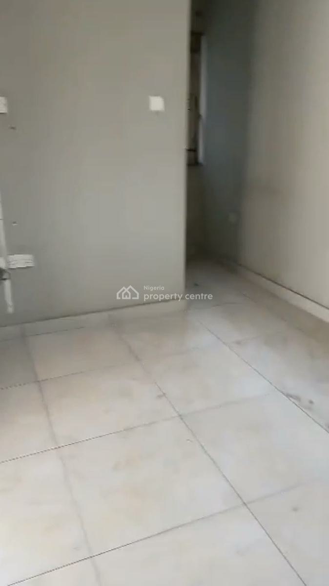 Lovely 2 Bedroom Apartment (upstairs), Off Dopemu Road, Dopemu, Agege, Lagos, Flat / Apartment for Rent