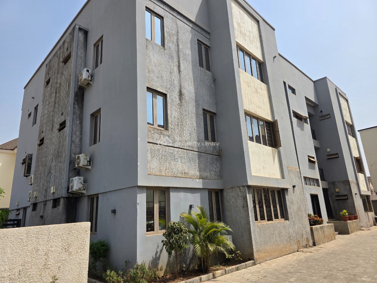 an Extremely Clean and Well Spacious 3-bedroom Flat with Bq, By America International School, Durumi, Abuja, Flat / Apartment for Rent