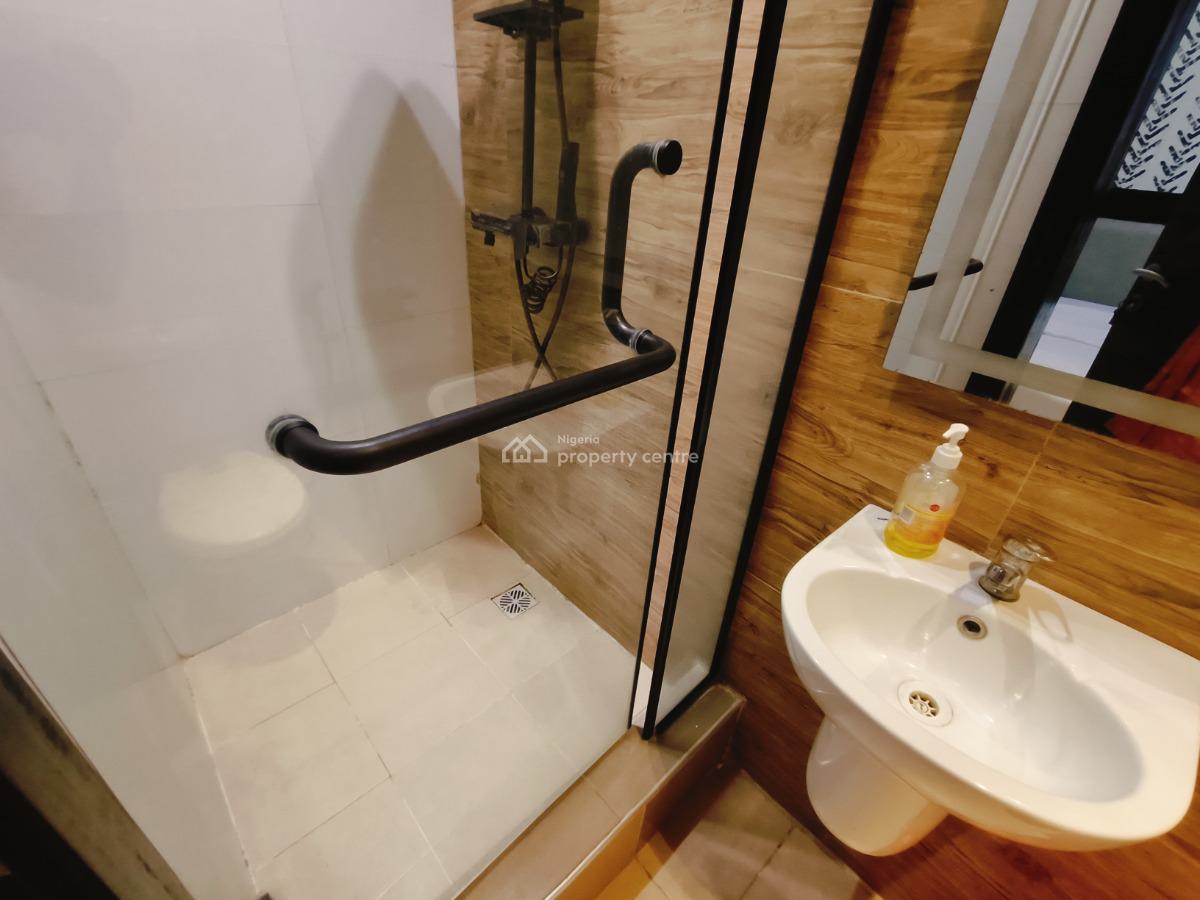 Exquisite 2 Bedroom Apartment, Lekki Phase 1, Lekki Phase 1, Lekki, Lagos, Flat / Apartment Short Let