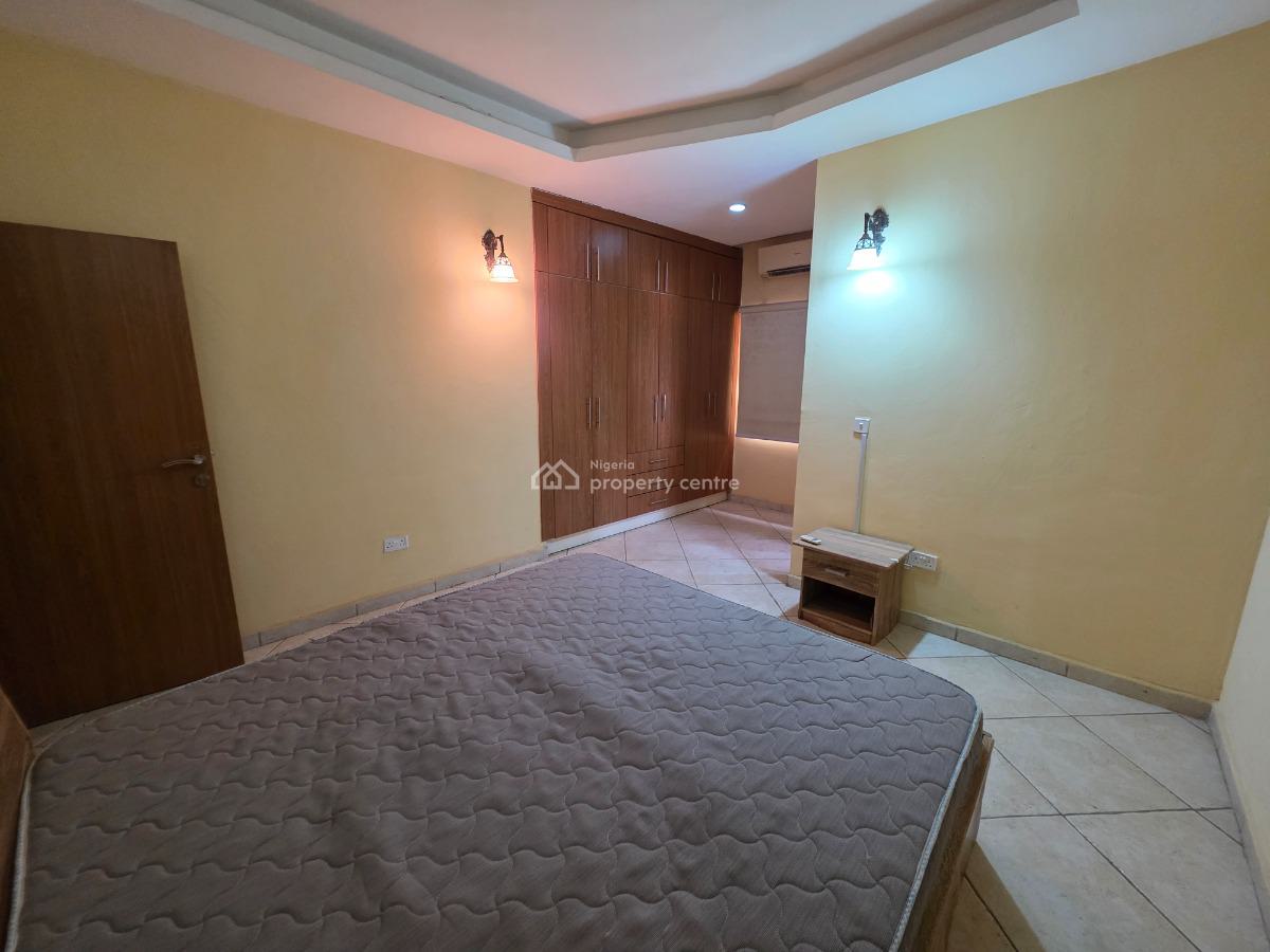 an Extremely Clean and Spacious 3-bedroom Flat, Maitama District, Abuja, Flat / Apartment for Rent