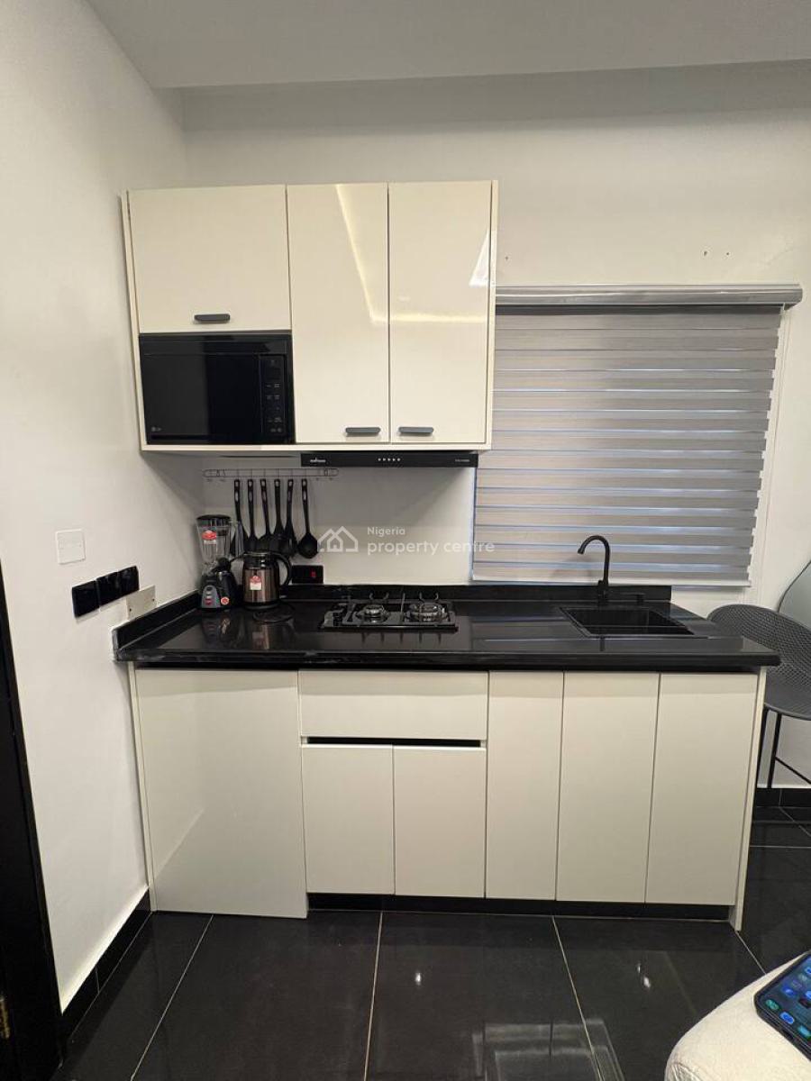 L&l Papaya Studio Apartment, Pedro, Gbagada, Lagos, Self Contain (single Rooms) Short Let