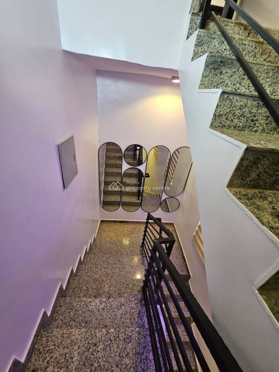 L&l Papaya Studio Apartment, Pedro, Gbagada, Lagos, Self Contain (single Rooms) Short Let