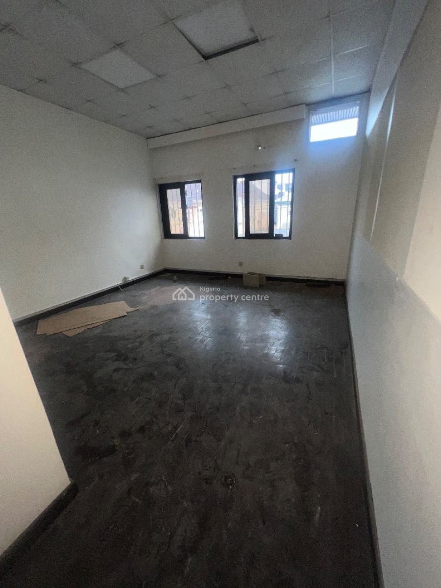 Very Spacious 4 Bedroom Semi Detached House with Bq, Off Admiralty Way, Lekki Phase 1, Lekki, Lagos, Semi-detached Duplex for Rent