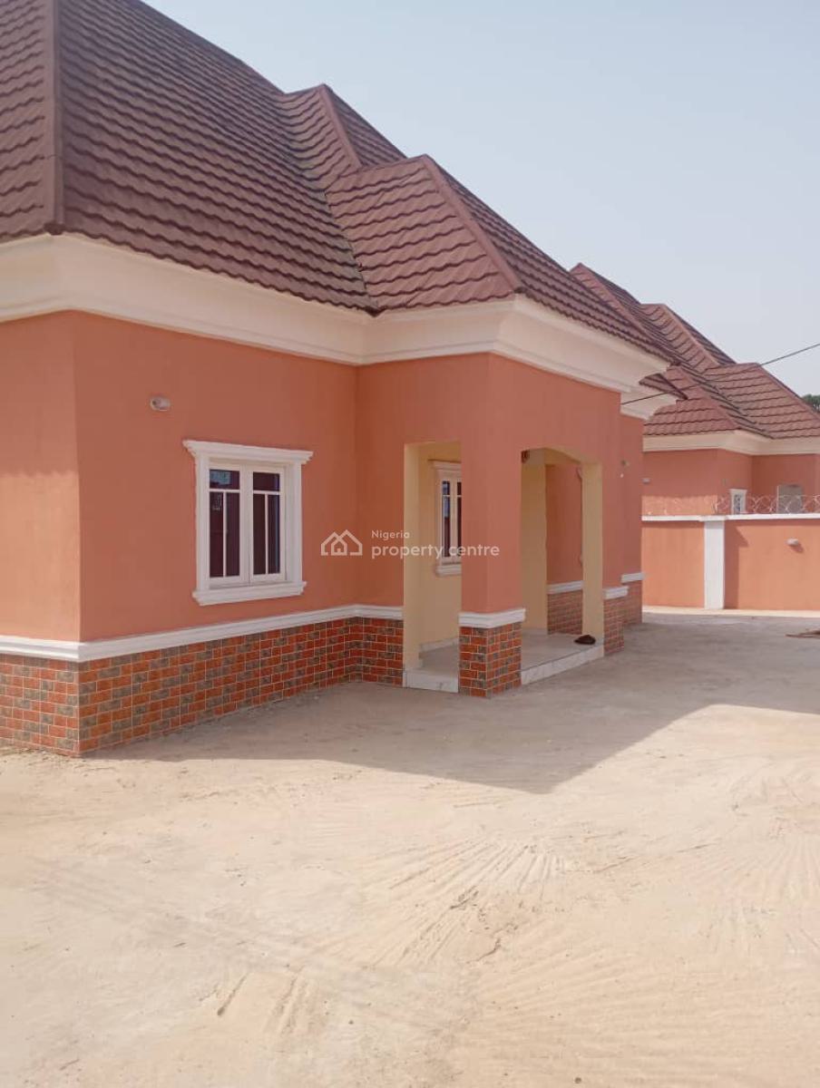 Brand New Spacious 3 Bedroom Bungalow, Phase 4, Kubwa, Abuja, Detached Bungalow for Sale