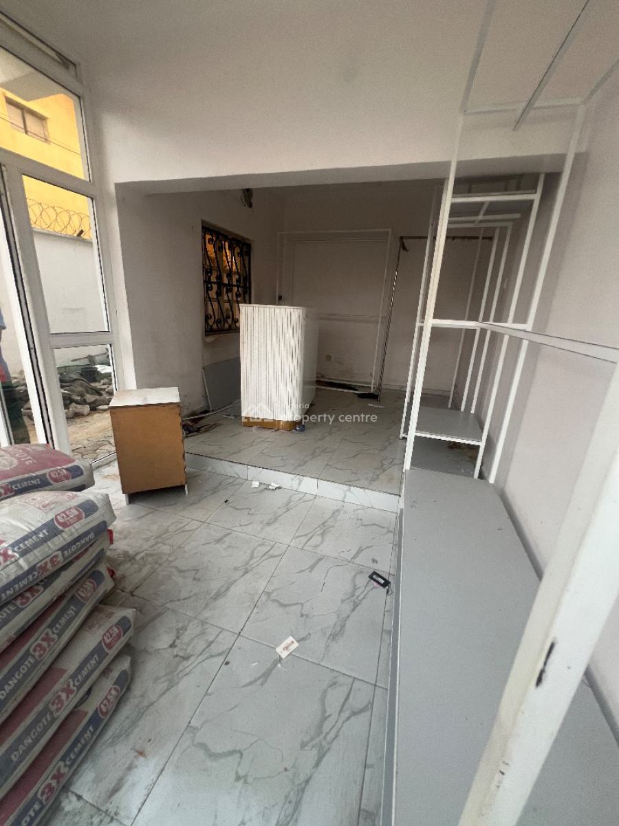 Shop Space Ground Floor Facing Road on Emmanuel Abimbola Cole Lekki, Emmanuel Abimbola Cole Lekki Phase 1, Lekki Phase 1, Lekki, Lagos, Shop for Rent