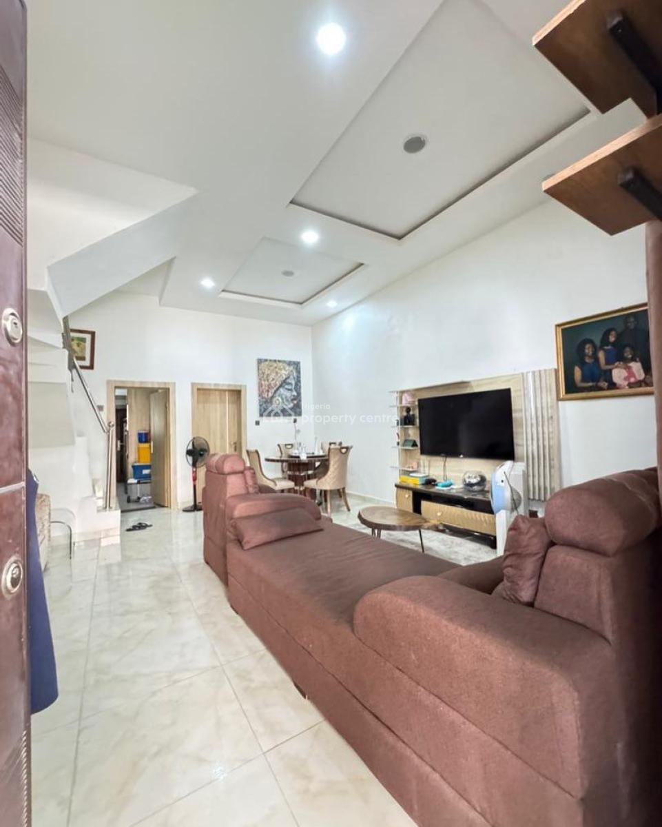 Lovely 4 Bedroom Terrace Duplex with Bq, Vgc, Vgc, Lekki, Lagos, Terraced Duplex for Sale