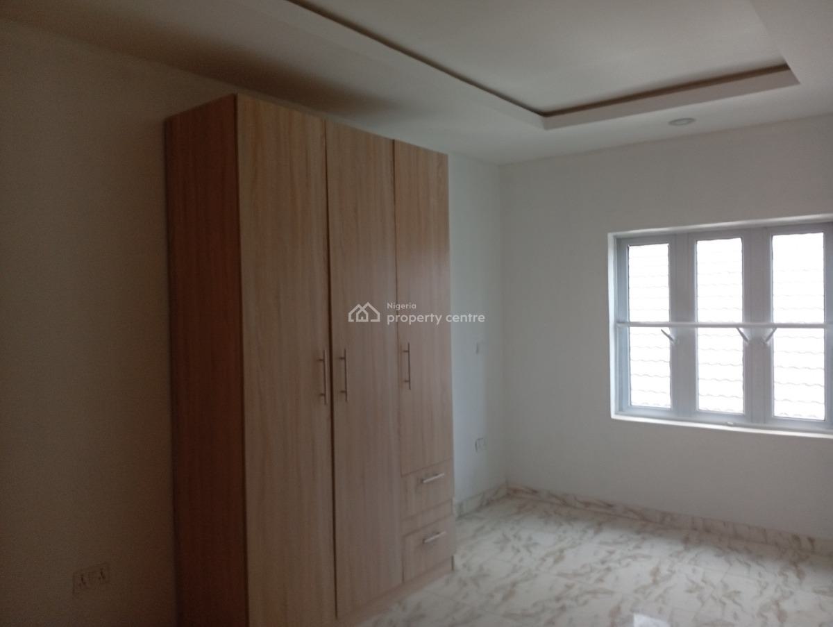 Newly Built and Well Finished 2 Bedroom Flat on The 2nd Floor, Off Muiz Banire Street, Lekki Phase 2, Lekki, Lagos, Flat / Apartment for Rent
