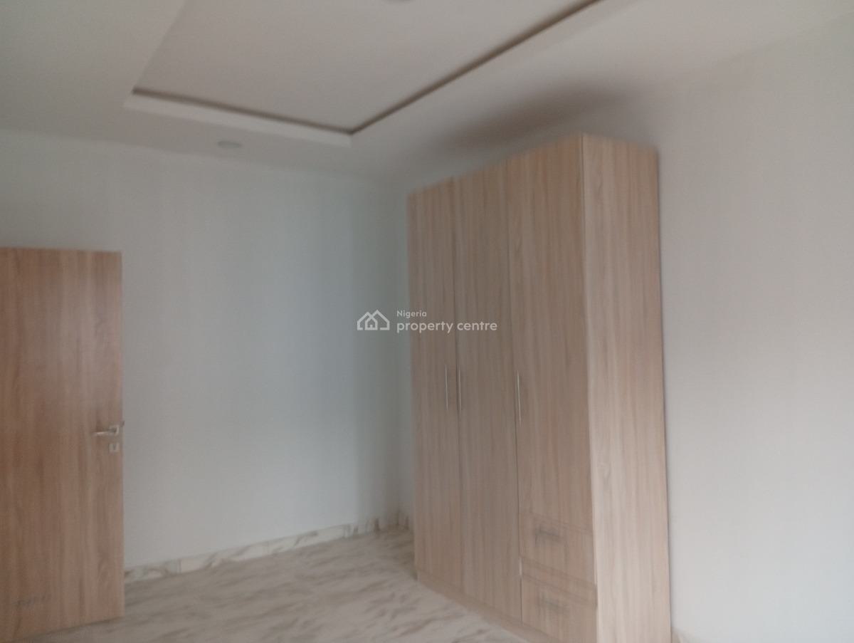 Newly Built and Well Finished 2 Bedroom Flat on The 2nd Floor, Off Muiz Banire Street, Lekki Phase 2, Lekki, Lagos, Flat / Apartment for Rent