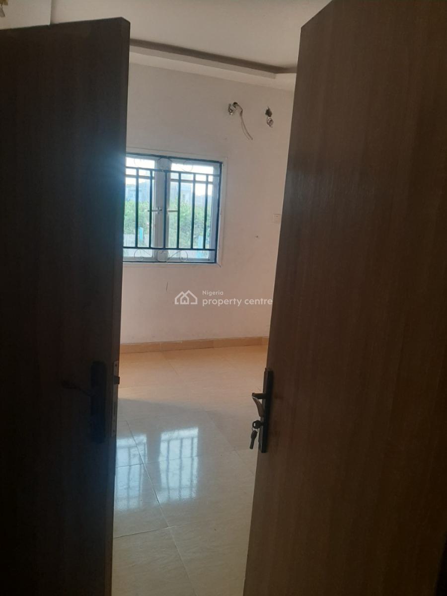 Luxury and Excellent 3bedrooms Flat, Sure Dwelling Estate Oposite Gra, Abijo, Lekki, Lagos, House for Rent