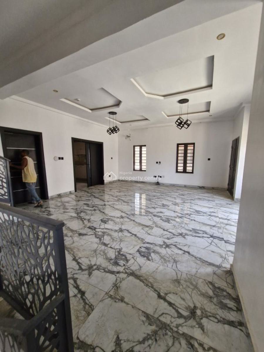 Spacious 4 Bedroom Townhouse with Bq & Laundry Room, Lekki, Lagos, Terraced Duplex for Sale