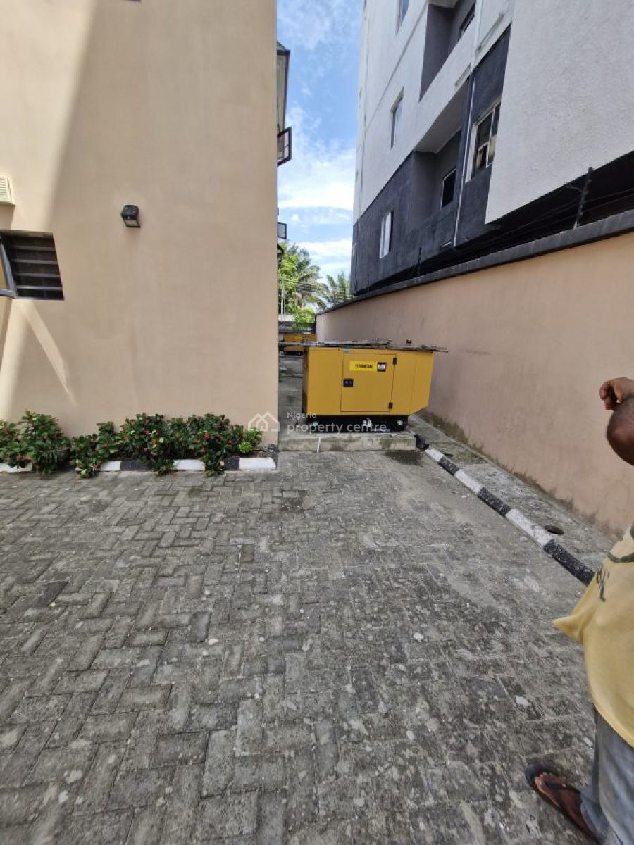 Spacious 4 Bedroom Townhouse with Bq & Laundry Room, Lekki, Lagos, Terraced Duplex for Sale