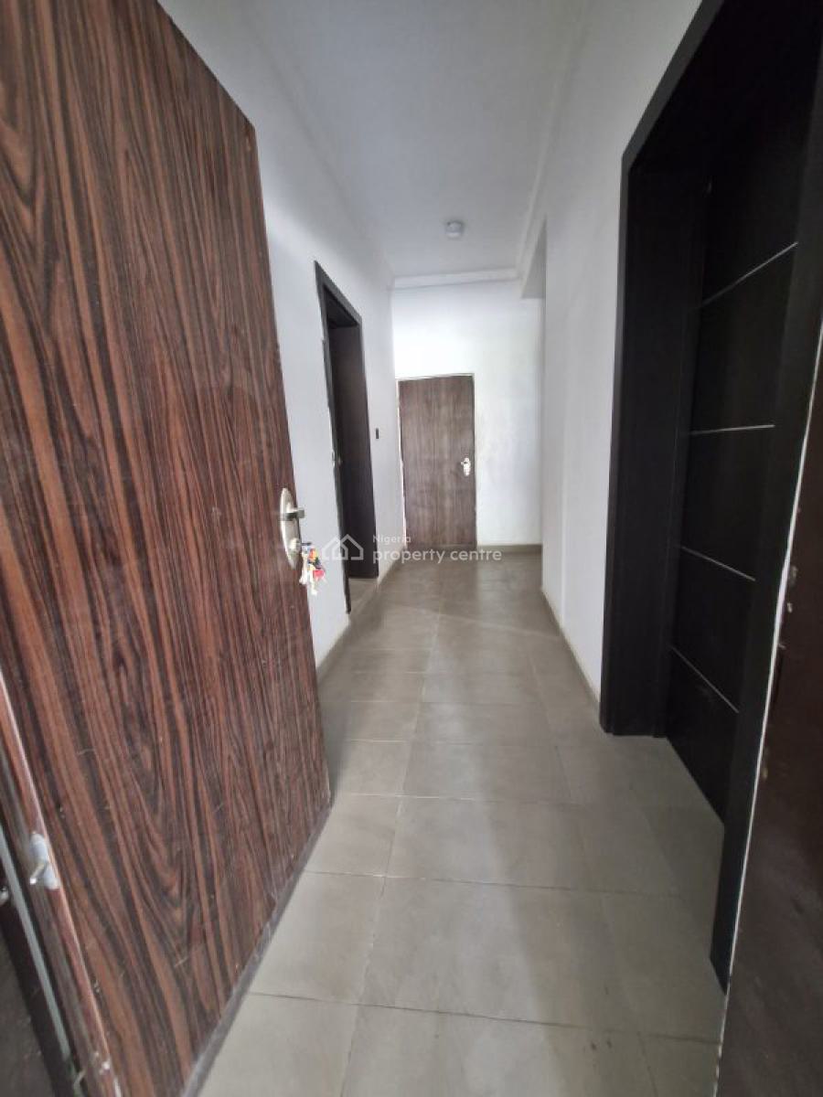 Spacious 4 Bedroom Townhouse with Bq & Laundry Room, Lekki, Lagos, Terraced Duplex for Sale