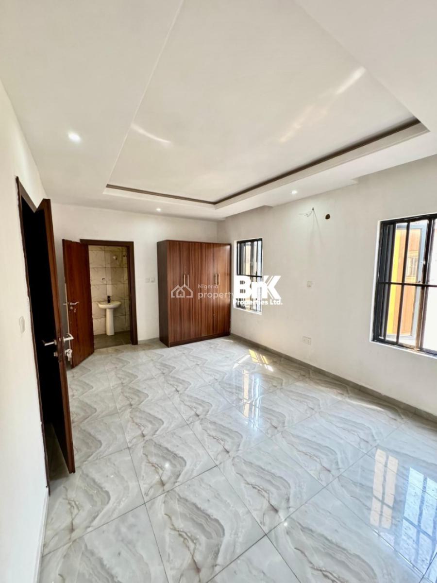 3-bedroom Maisonatte with 1room Bq, Lekki Phase 1, Lekki, Lagos, Flat / Apartment for Rent