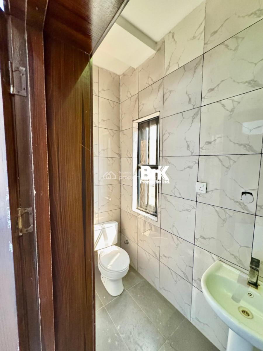3-bedroom Maisonatte with 1room Bq, Lekki Phase 1, Lekki, Lagos, Flat / Apartment for Rent