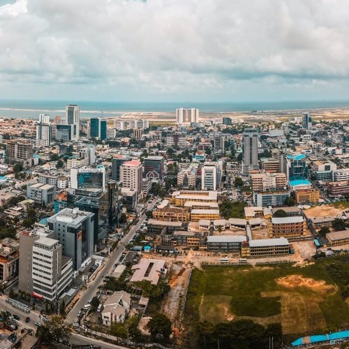 Plot R5, Middle Bare Land of 820sqm, Cowrie Creek, Lekki Phase 1, Lekki, Lagos, Land for Sale