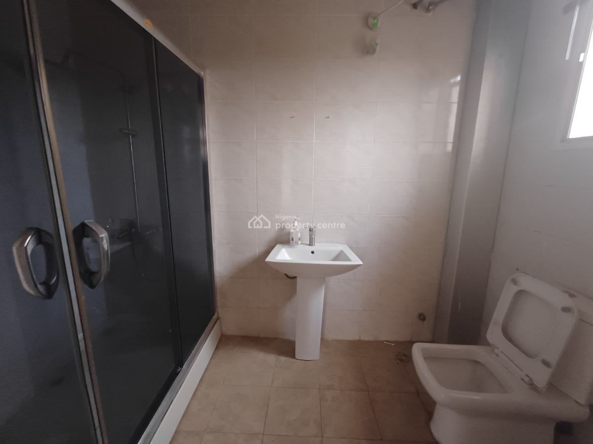 Corporate 3 Bedroom Flat on The Second Floor, Utako, Abuja, Flat / Apartment for Rent