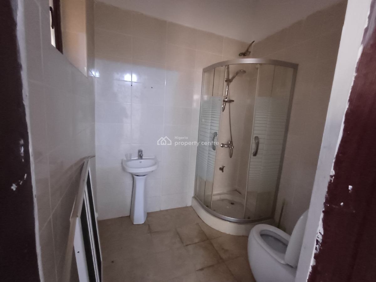 Corporate 3 Bedroom Flat on The Second Floor, Utako, Abuja, Flat / Apartment for Rent